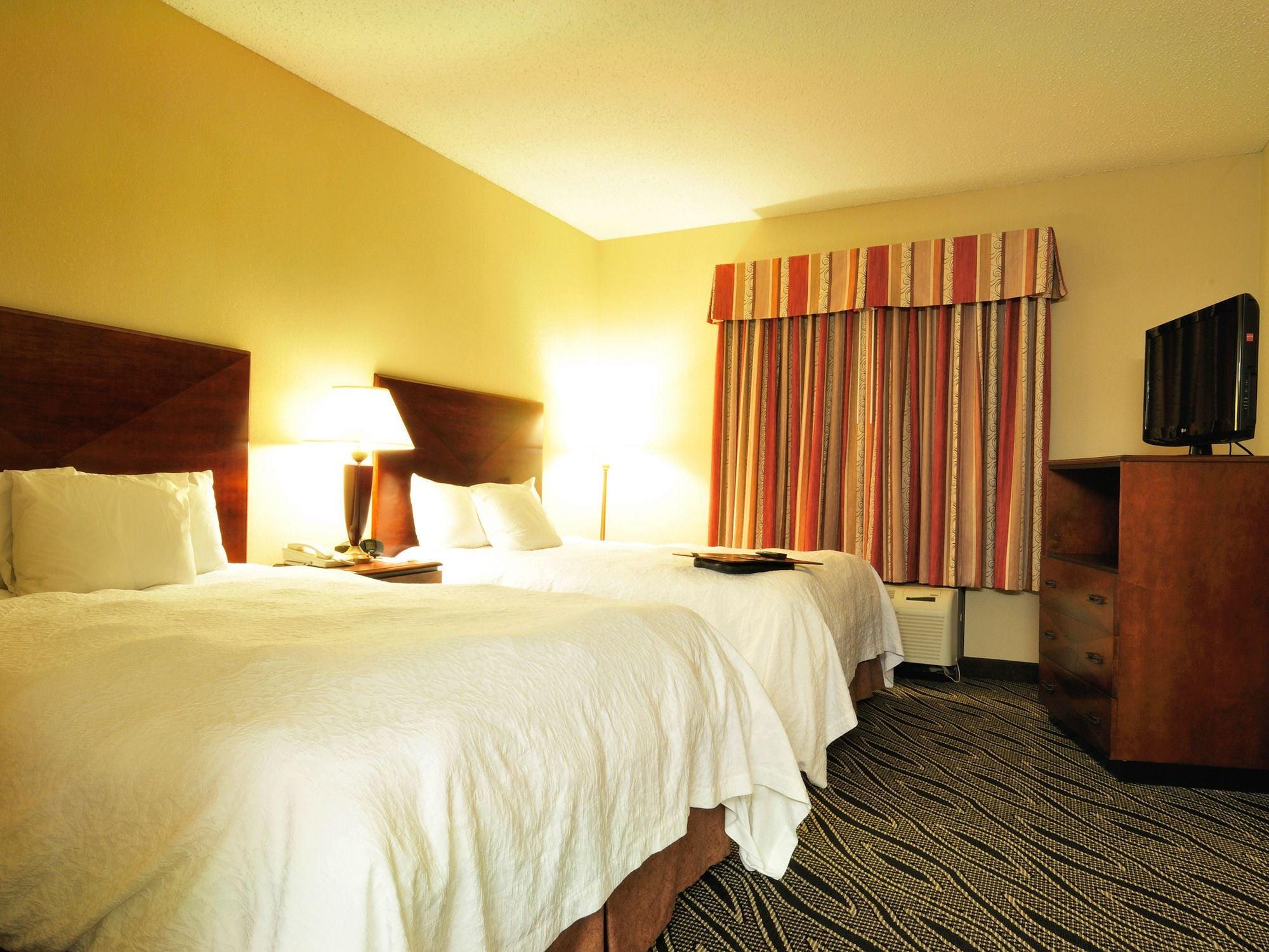 Hampton Inn Fayetteville Exterior foto